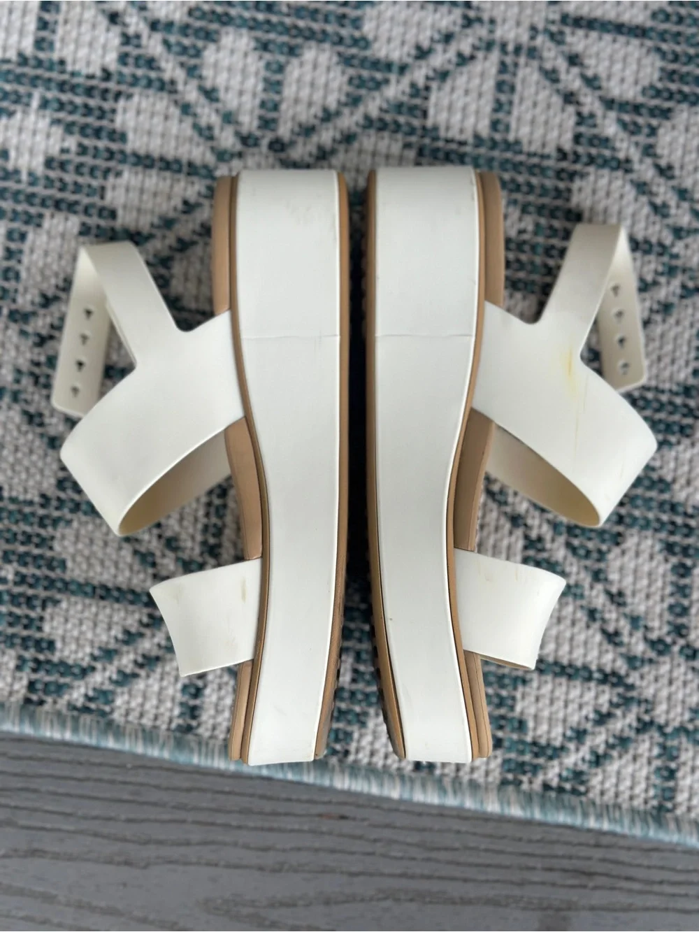 CROCS Women's Brooklyn Low Wedge Sandals chalk tan